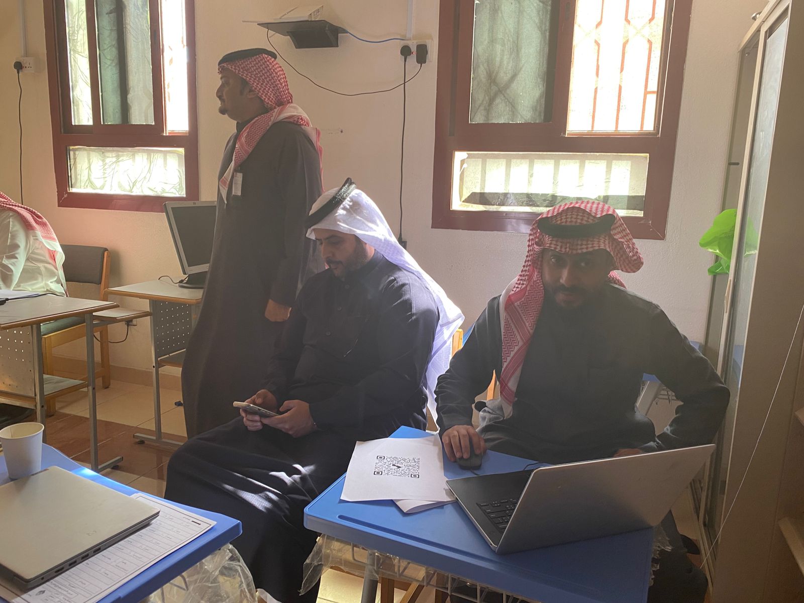 متابعة التطبيق